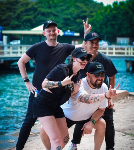 Fundraising photographers capture wagging tails and raise $2,200